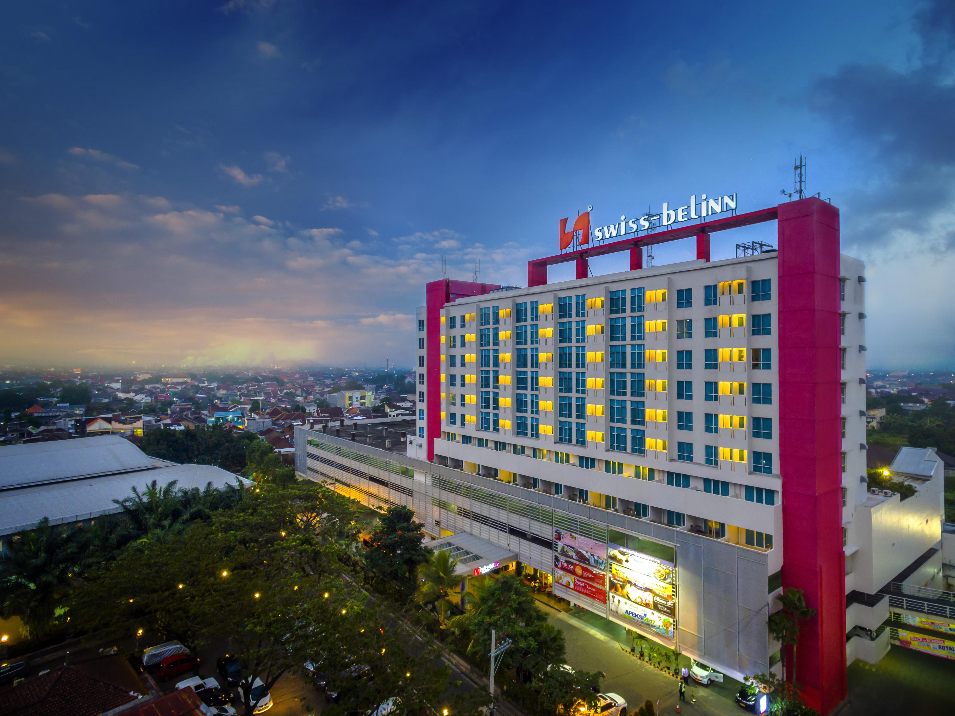 Swiss-Belinn Malang Exterior photo