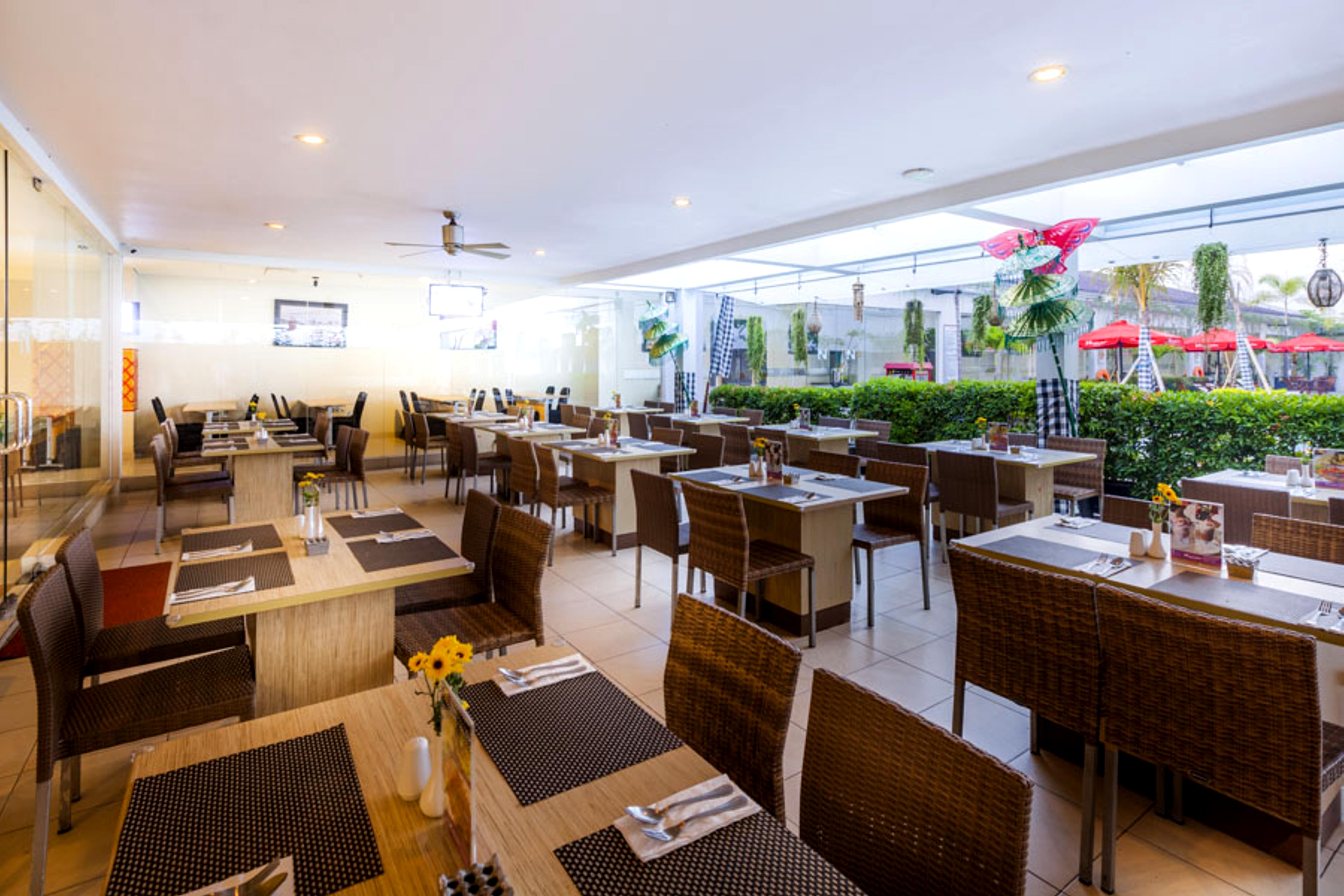 Swiss-Belinn Malang Exterior photo