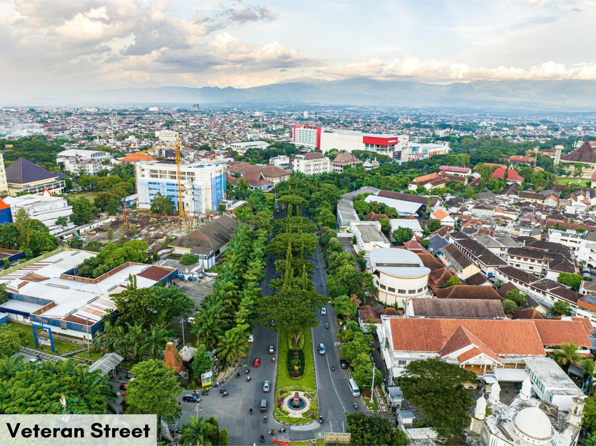 Swiss-Belinn Malang Exterior photo