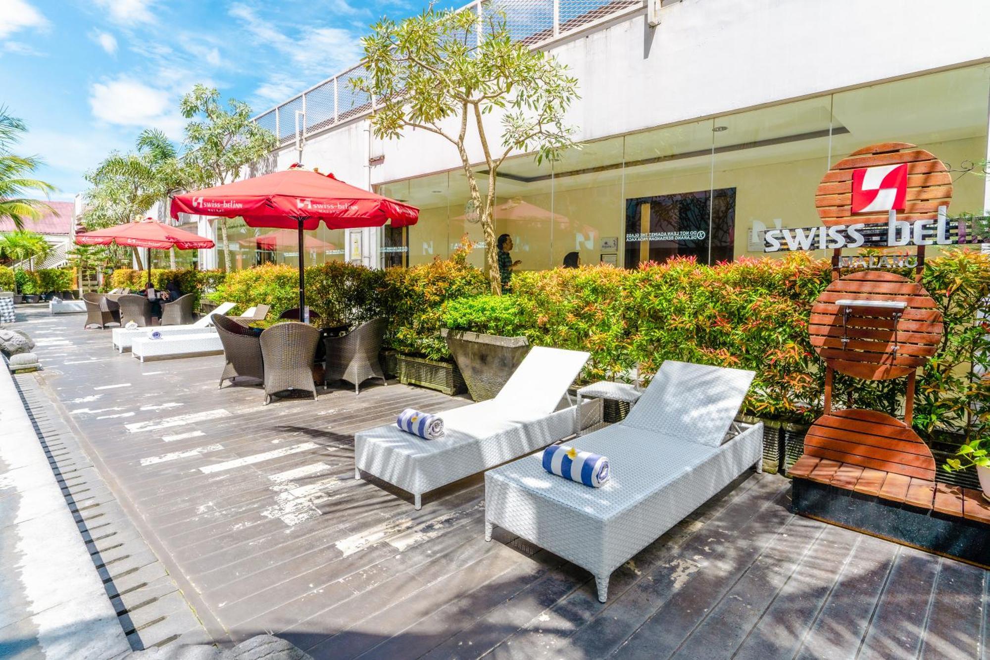 Swiss-Belinn Malang Exterior photo