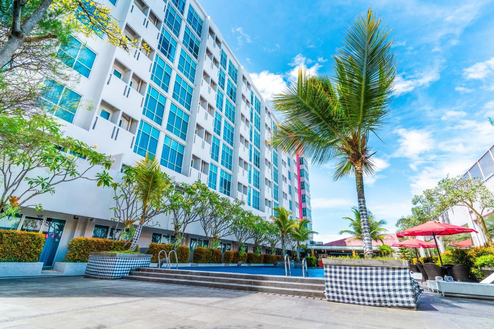 Swiss-Belinn Malang Exterior photo