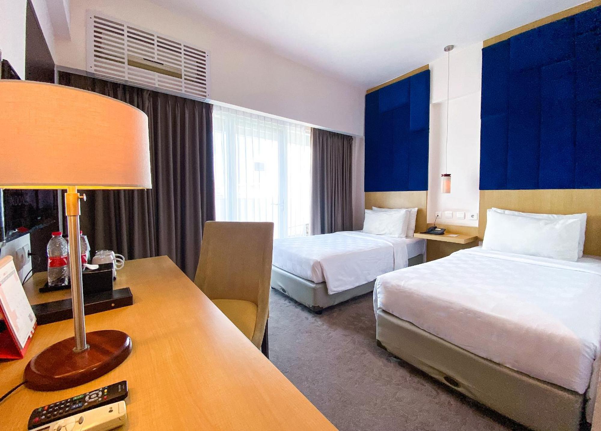 Swiss-Belinn Malang Exterior photo